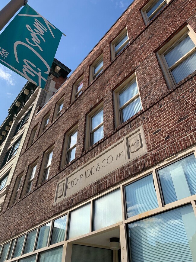 Foto del edificio - JEWELL LOFTS