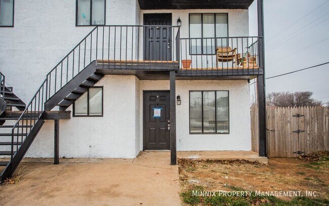 Foto del edificio - 7402 Waco Ave
