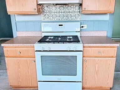 Foto del edificio - 193-195 Mt Hope St