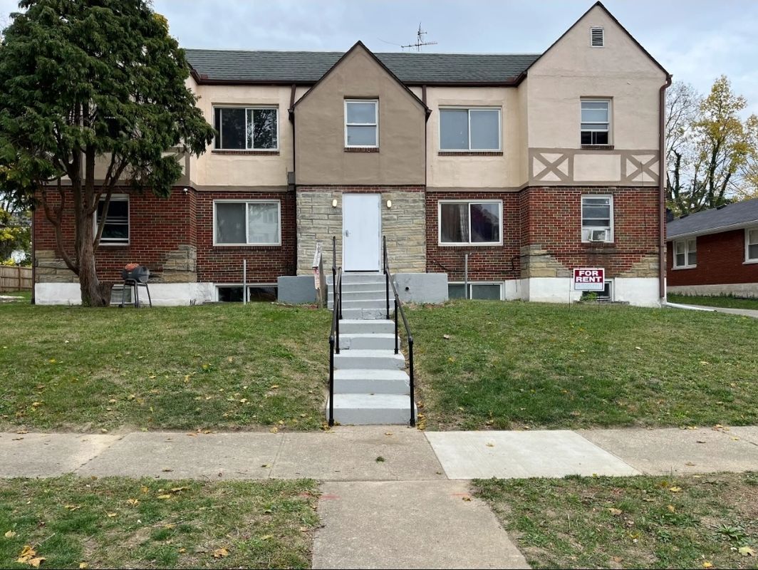 Foto principal - 1906 Elsmere Ave