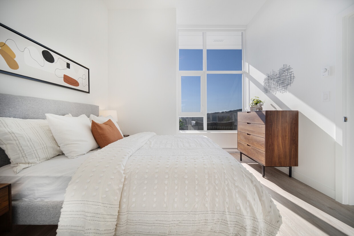 Primary Photo - Highpoint Rental