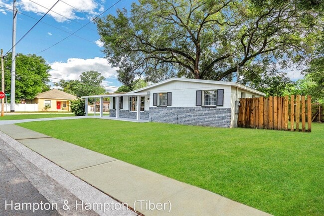 Building Photo - 4 br, 2 bath House - 3510 N 35TH STREET