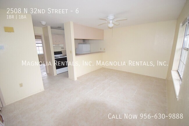 Building Photo - 2508 N 32nd St