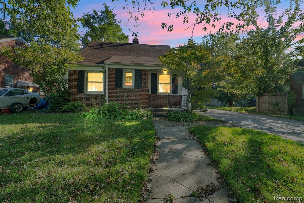 Foto principal - 1109 Shadowlawn St