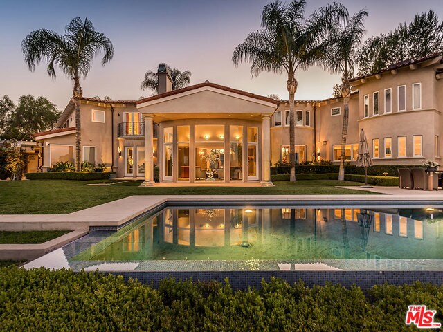 Foto del edificio - 6005 Annie Oakley Rd