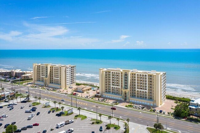 Building Photo - 1025 Jimmy Buffett Mem Hwy
