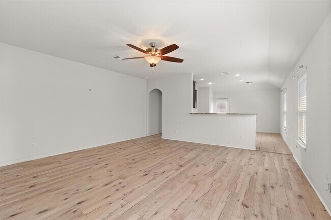 Building Photo - 13301 William Mckinley Wy