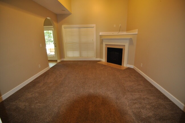 Building Photo - 5352 chumar dr