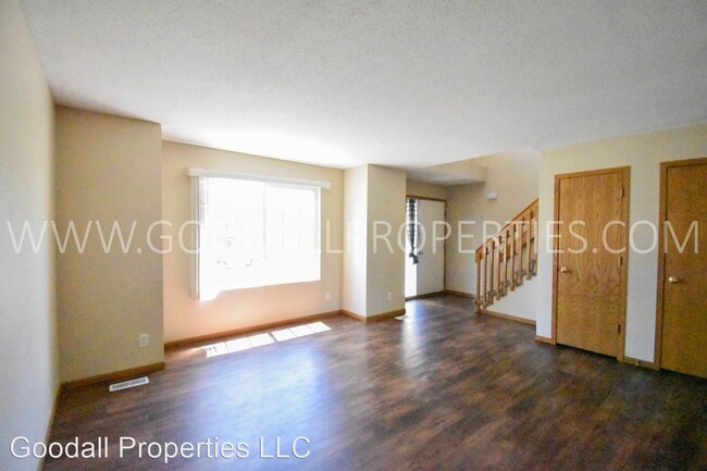 Foto del edificio - 3 br, 2.5 bath House - 5063 Plumwood Dr