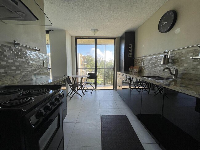 Building Photo - 3500  Blue Lake Drive 403 Pompano Beach Fl...