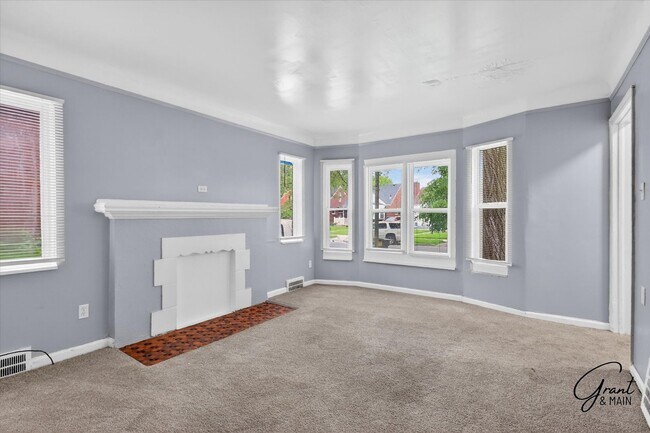 Foto del edificio - $1200 2 bedroom ranch