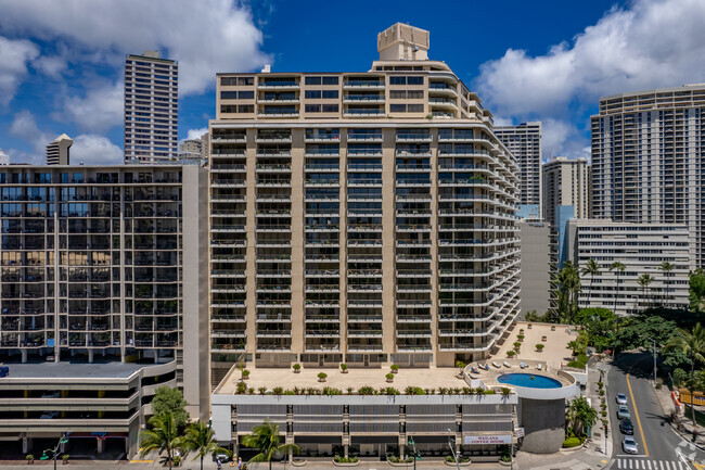 Building Photo - The Wailana at Waikiki