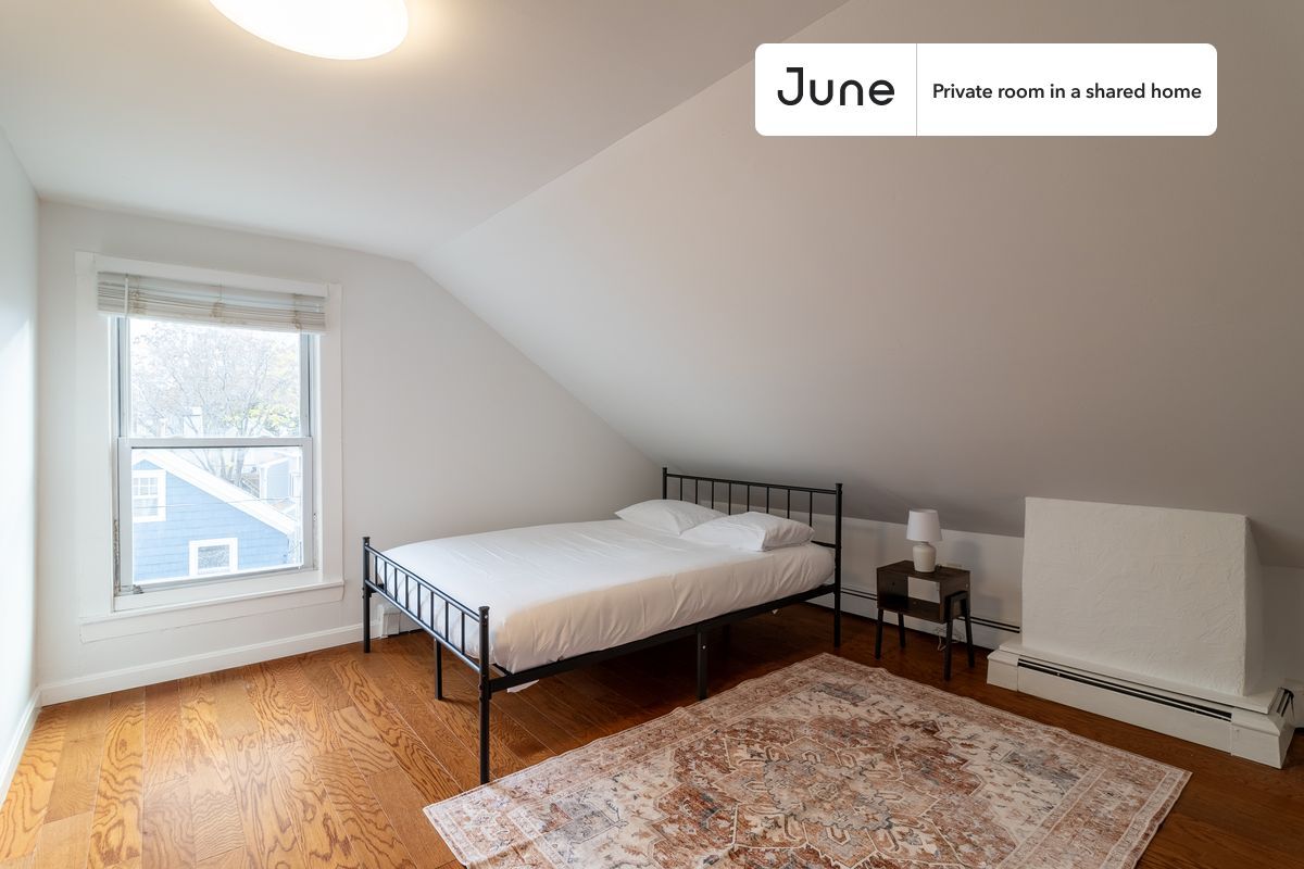 Private bedroom in 4 bed/4 bath Home - Private bedroom in 4 bed/4 bath Home
