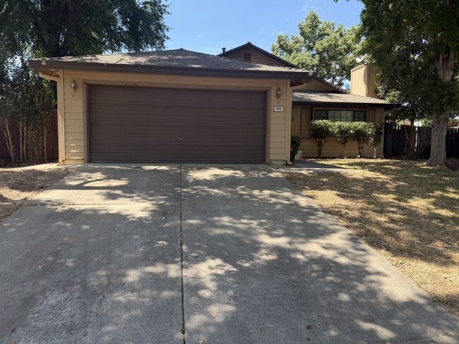 Building Photo - 844 Stetson Way