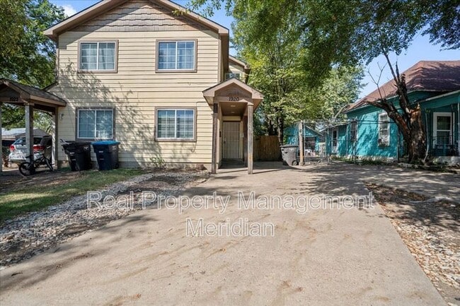 Photo - 1920 St Louis Ave House