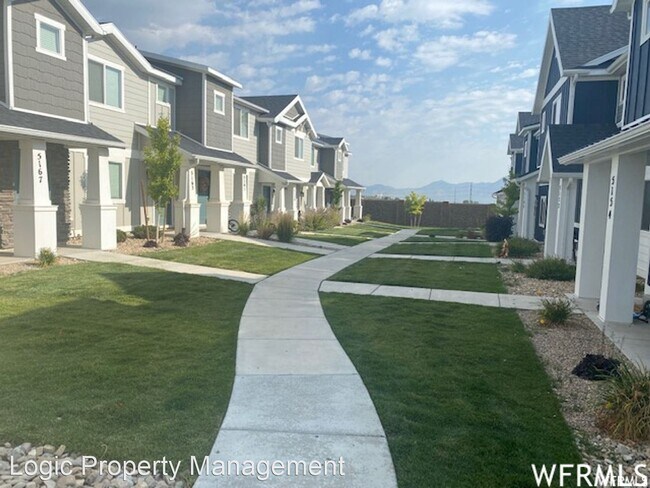 Foto del edificio - 3 br, 2 bath House - 5153 W Brioso Court