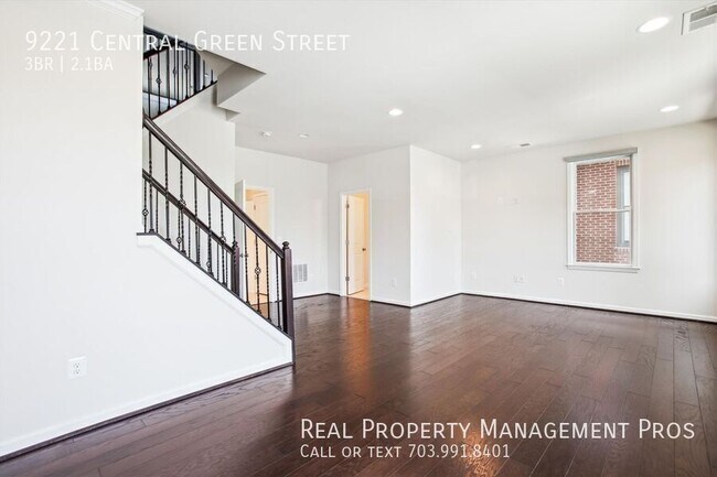Photo - 9221 Central Green St Townhome