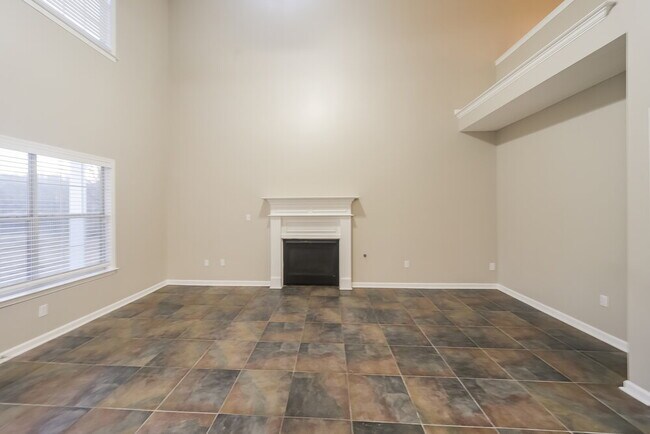 Foto del edificio - 5606 Southbend Ln