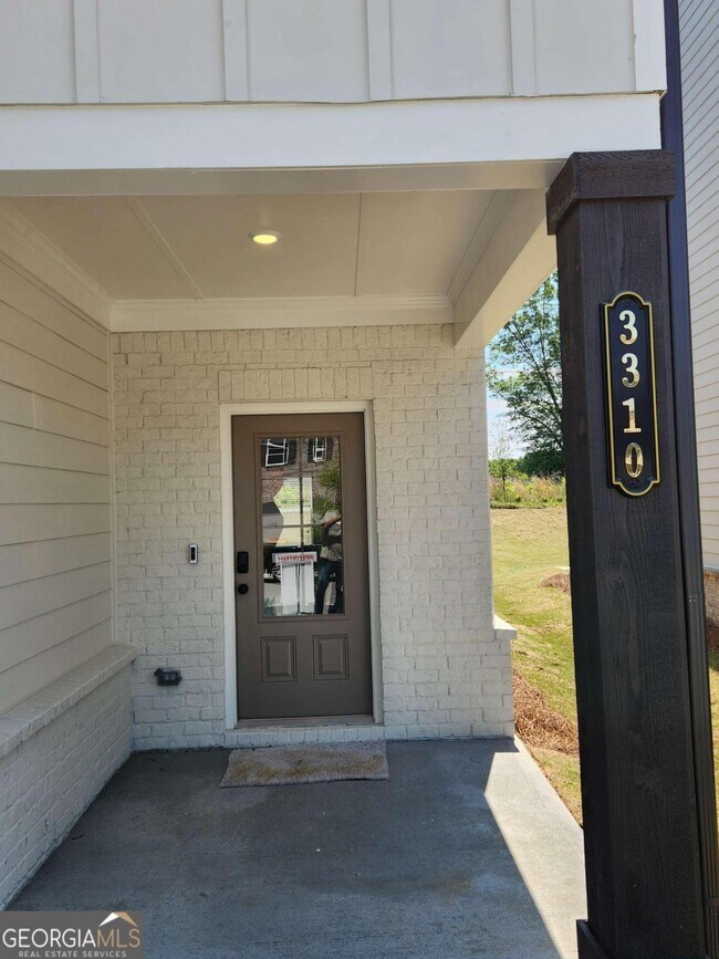 Building Photo - 3310 Westgate Park Dr