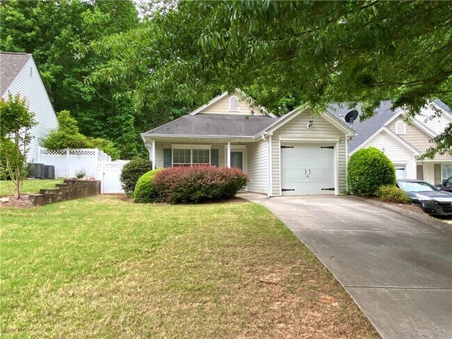 Foto del edificio - 245 Woodland Way