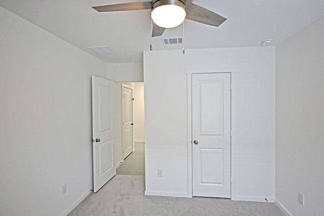 Foto del edificio - 3817 Low Tide