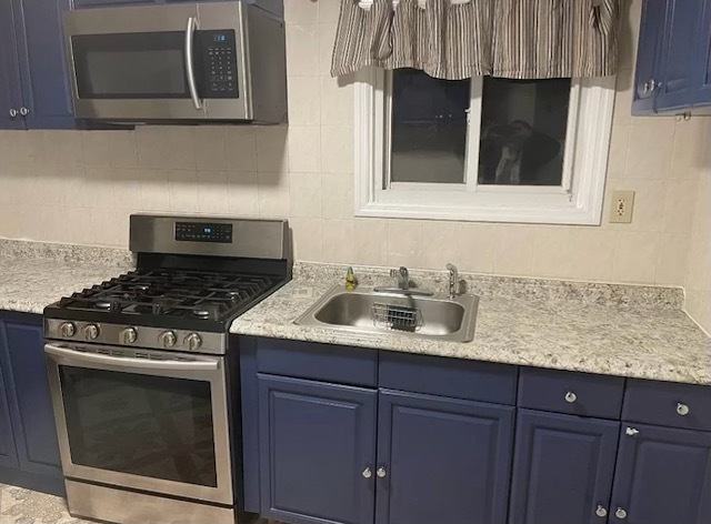 Kitchen - 11 Robley St