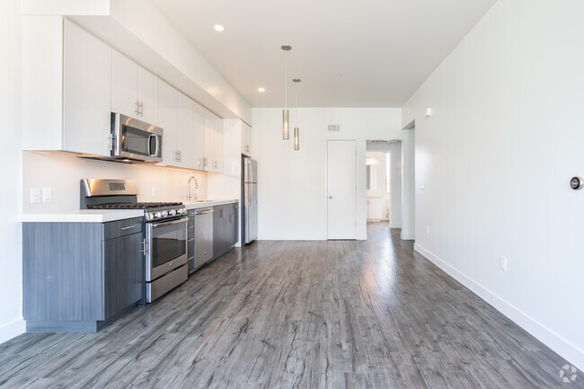 3BR, 2BA - The McDonald - The Point