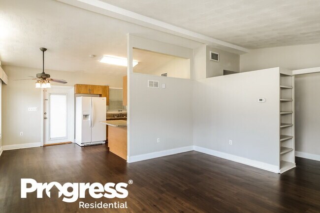 Building Photo - 708 46th St Ct E