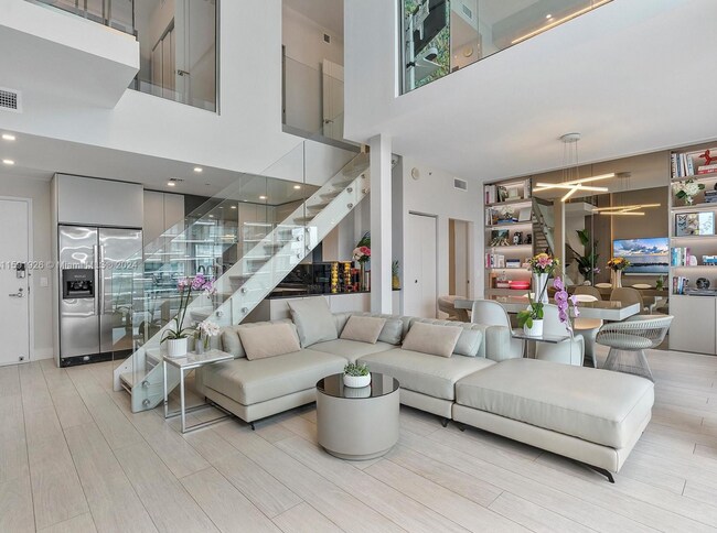 Foto del edificio - 60 SW 13th St