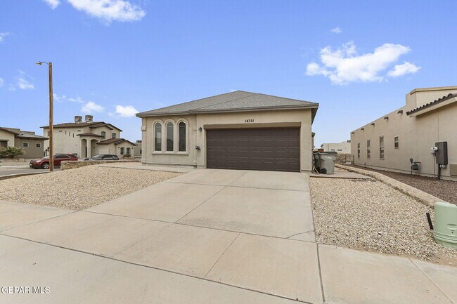 Building Photo - 14721 Tierra Harbor Ave