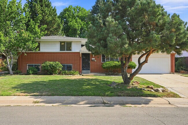 Building Photo - 3050 S Hobart Way