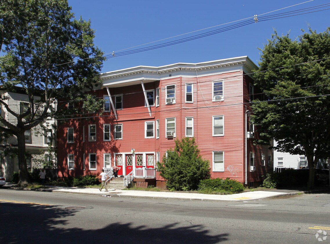 Primary Photo - 645 Western Ave