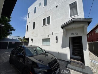 Building Photo - 1737 Magnolia Ave