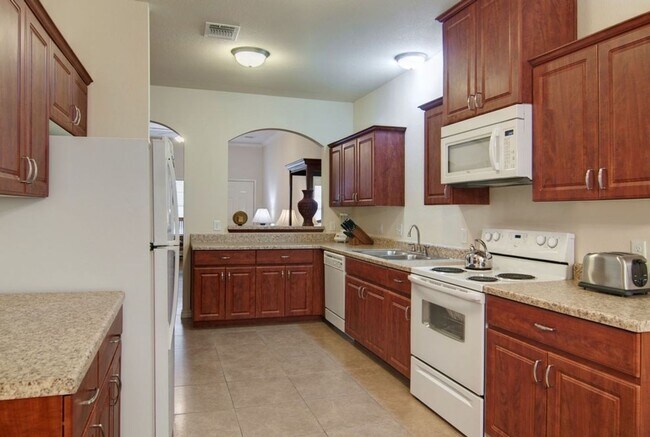 Building Photo - Fantastic 3 Bed, 3 Bath Duplex in Aggies A...