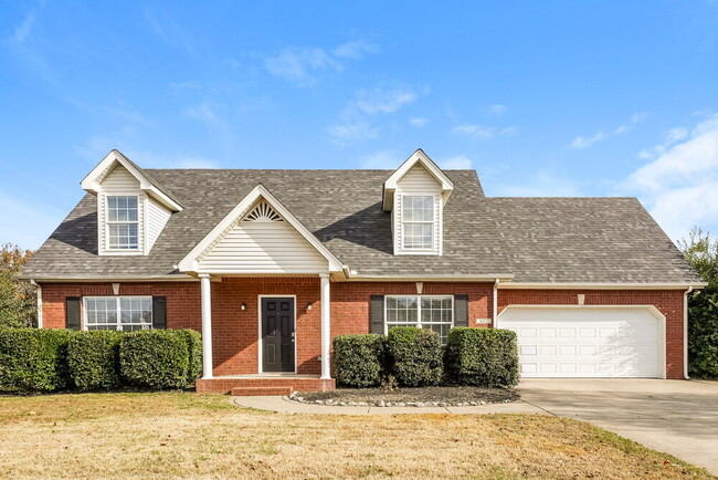 Building Photo - 802 Stewart Valley Dr