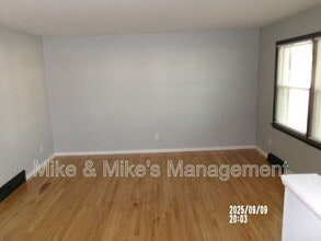 Building Photo - 6408 N 73rd St