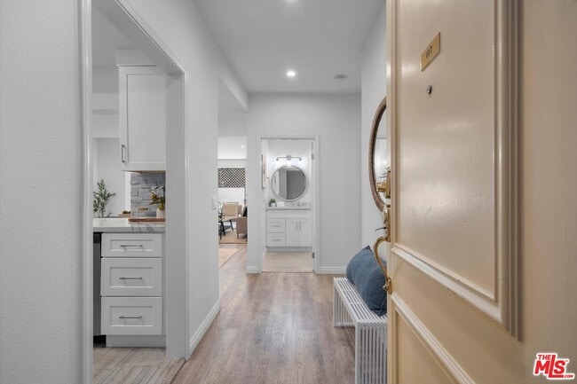 Foto del edificio - 1650 Veteran Ave