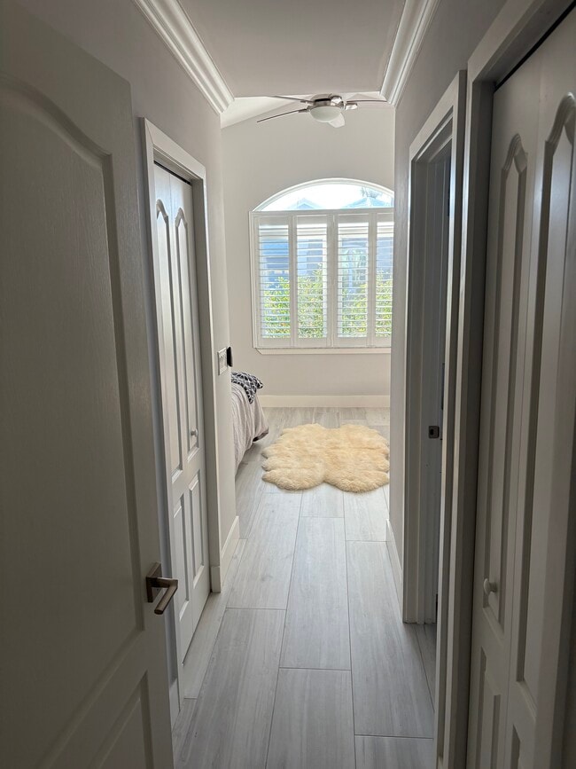 Foto del edificio - 1050 Lytham Ct