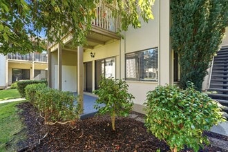 Building Photo - 50 Horgan Ave