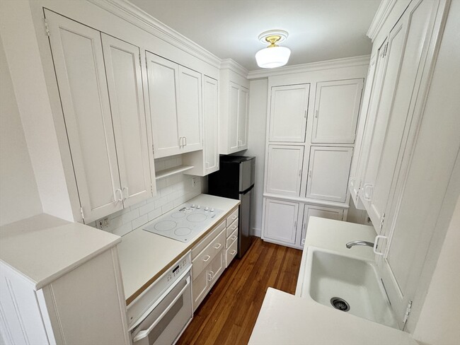 Foto del edificio - 6 Washington Ave