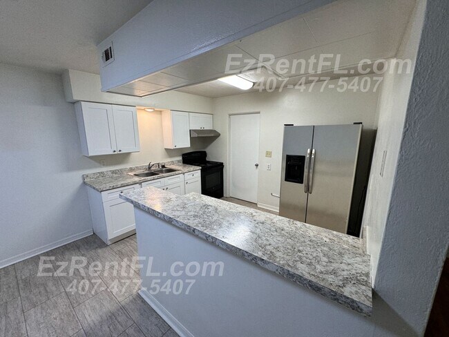 Foto del edificio - Renovated 4/2 in the Meadowbrook Area
