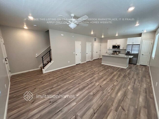 Building Photo - 42 N Riverside Dr