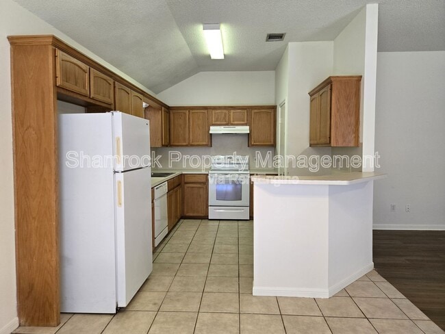 Building Photo - 719 Park Meadows Dr