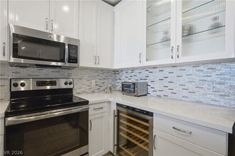 Building Photo - 8255 S Las Vegas Blvd