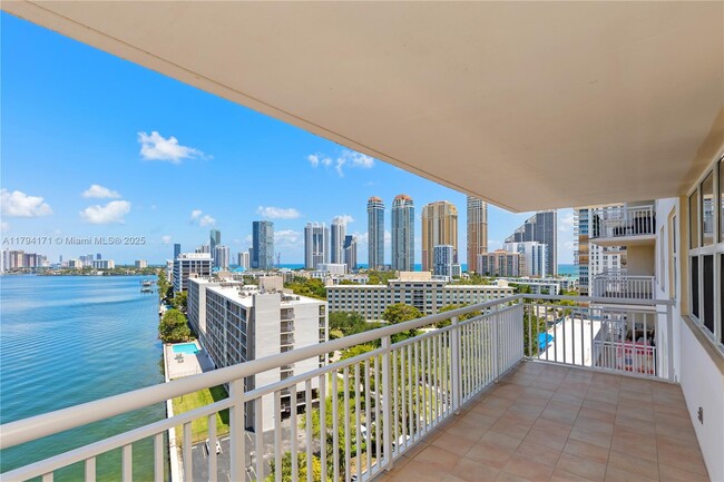 Foto del edificio - 251 174th St