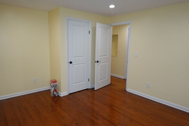 Foto del edificio - 277 Drummond Rd