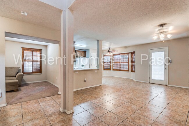 Building Photo - 10050 Spotted Eagle Dr