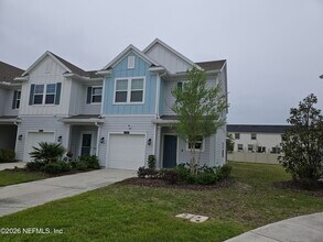 Building Photo - 10330 Alder Creek Ln