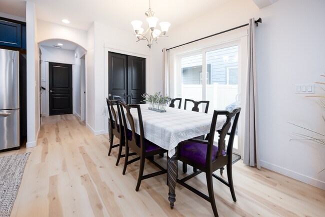 Foto del edificio - 7966 S Indigo Ridge Ave