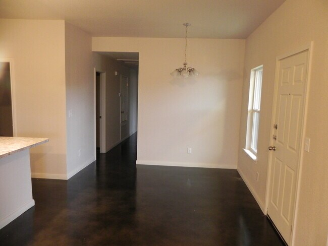 Foto del edificio - 1423 Natchez Trail